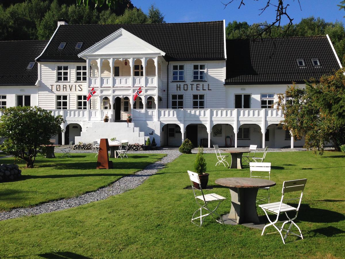 Torvis Hotel Luster Exteriér fotografie